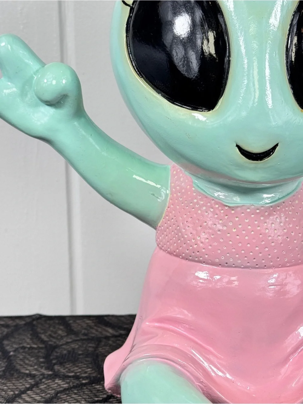 NEW Summerween Alien Halloween Figurine